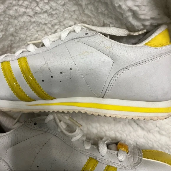 Y2K Vintage Streetwear Sneakers White Leather w/ patent yellow accents size 7.5 - Picture 5 of 14